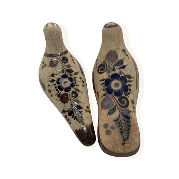 Handcrafted Netzi Bird Pair - Picture 5 of 6